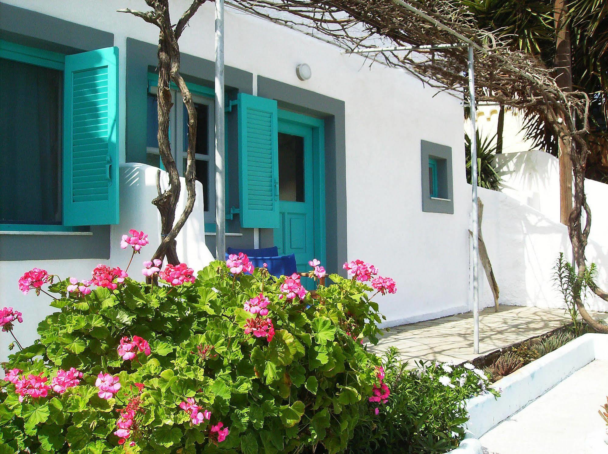Vangelis Studios Panteli Exterior foto
